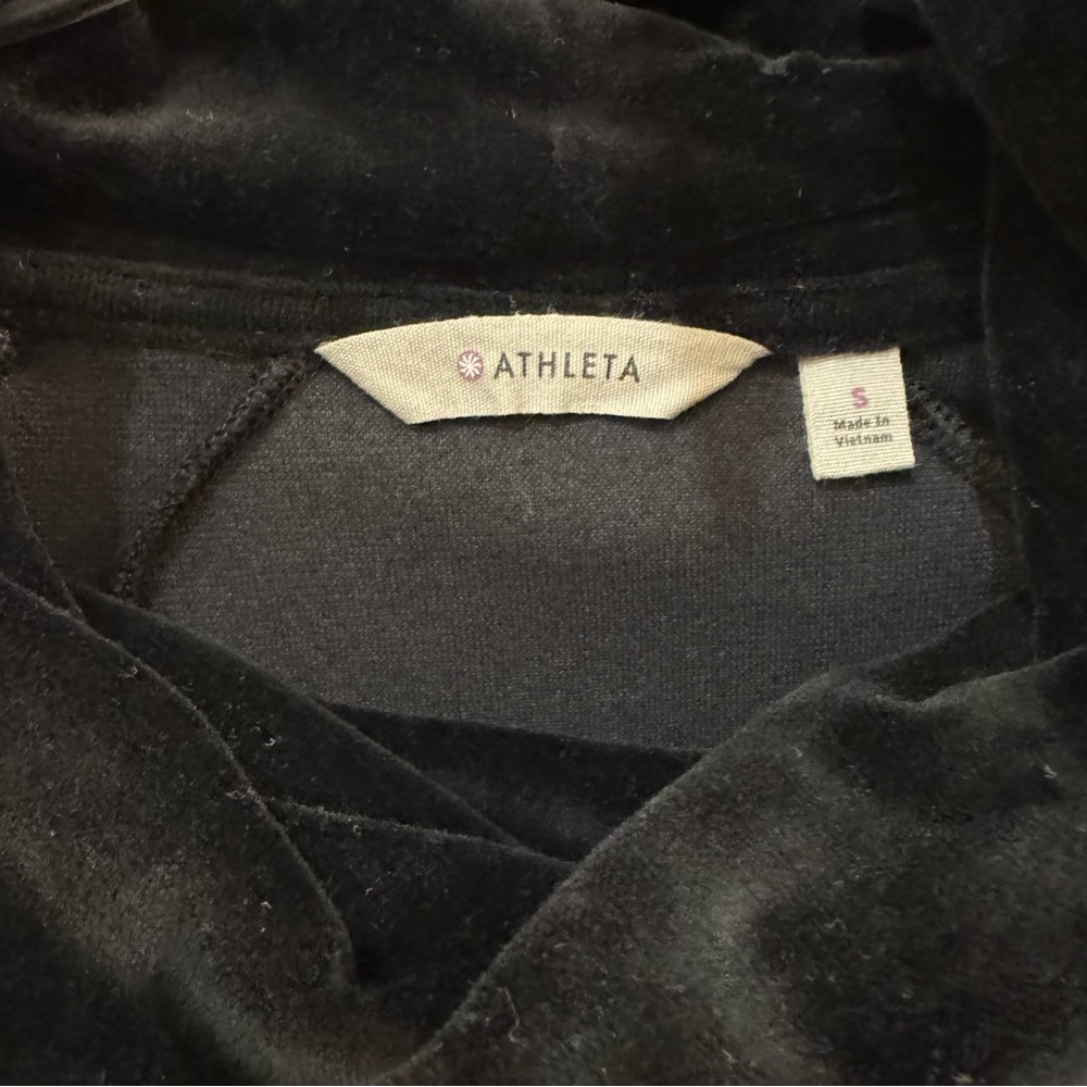 Women’s Athleta Velour Turtleneck Sweatshirt - Picture 5 of 14